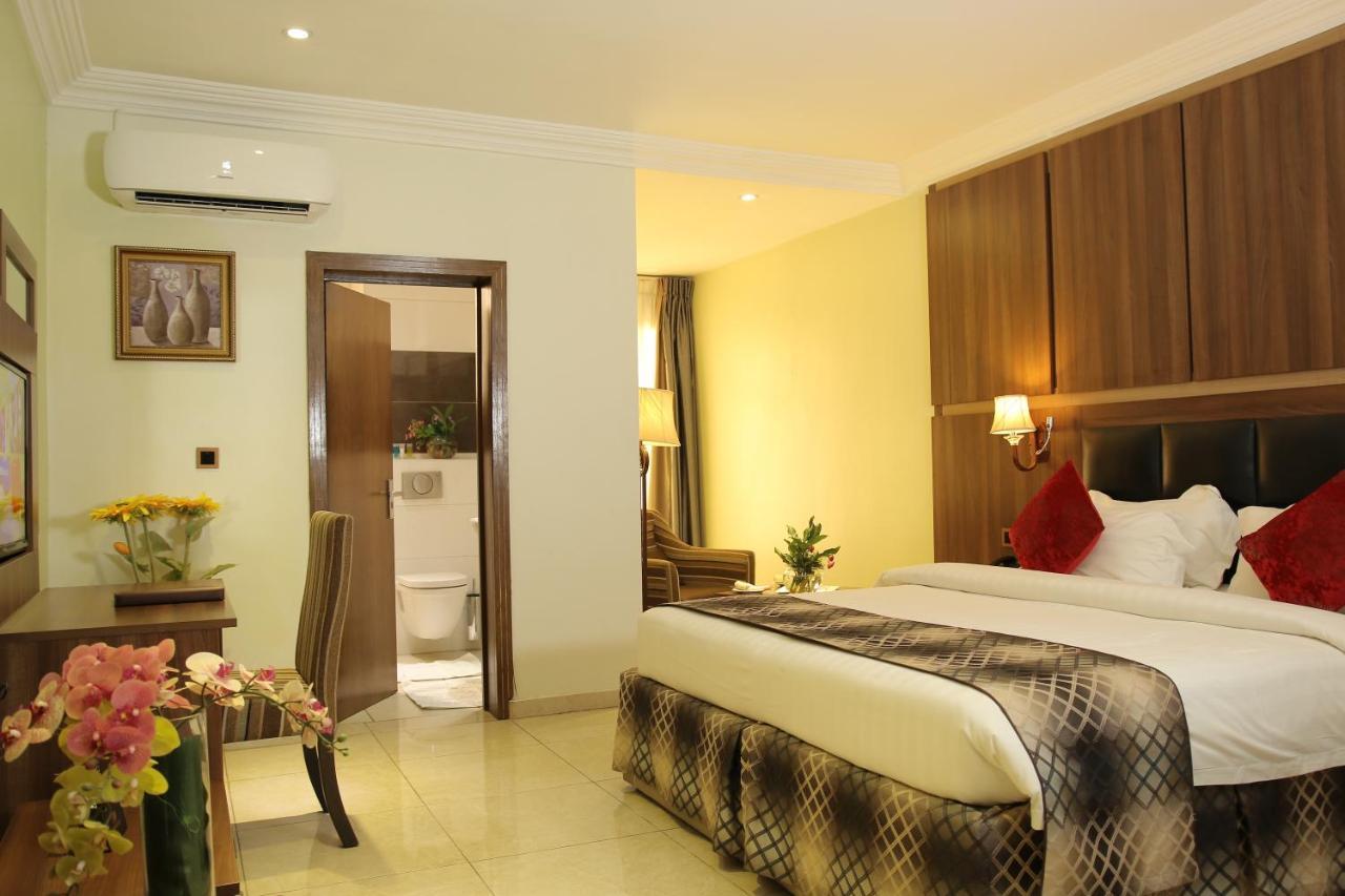 Grand Pela Hotel & Suites Abuja Eksteriør bilde