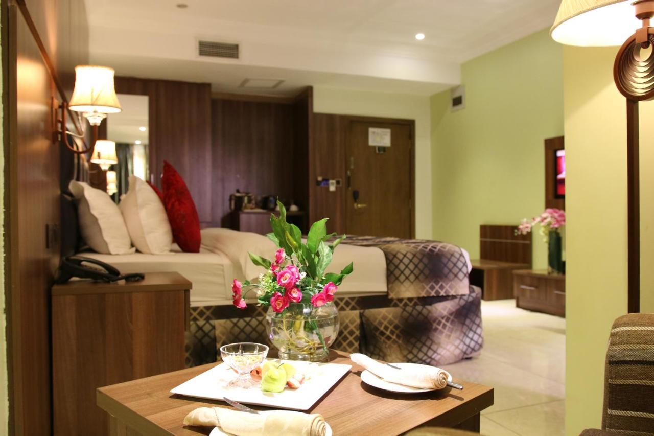 Grand Pela Hotel & Suites Abuja Eksteriør bilde