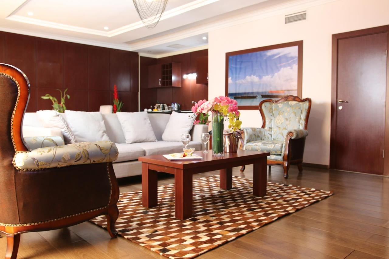 Grand Pela Hotel & Suites Abuja Eksteriør bilde