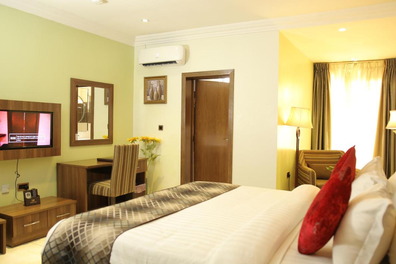 Grand Pela Hotel & Suites Abuja Eksteriør bilde