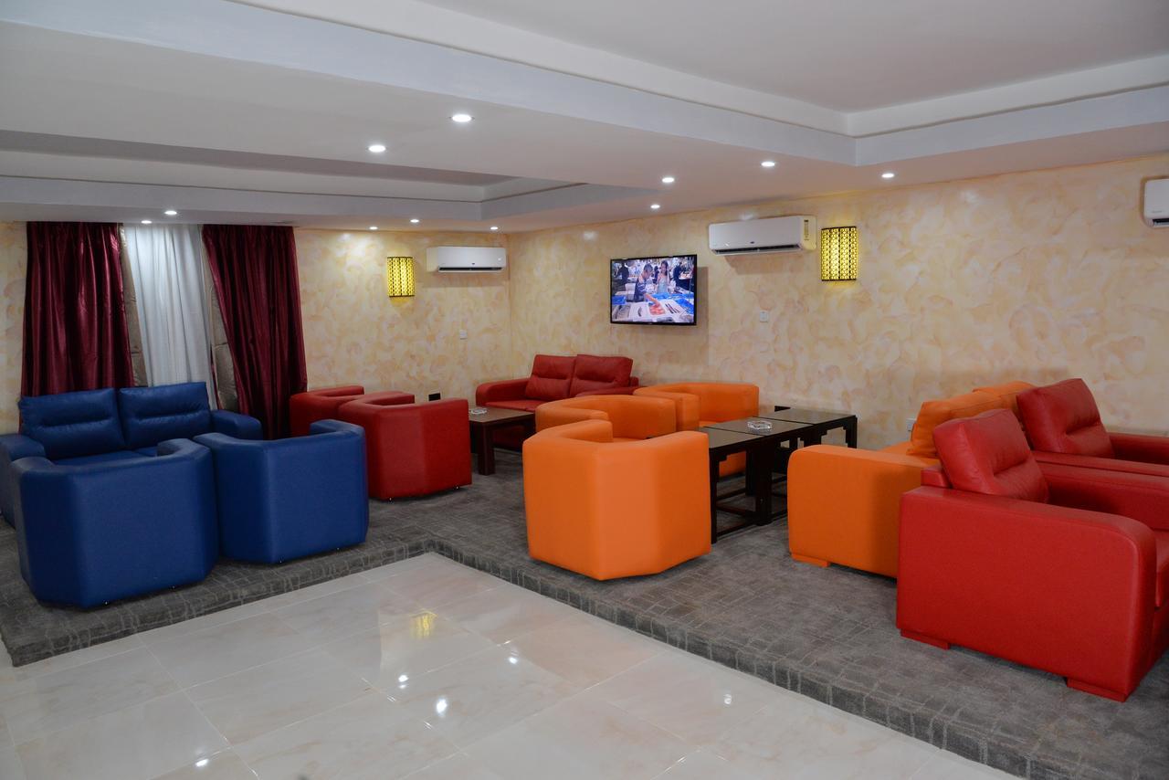 Grand Pela Hotel & Suites Abuja Eksteriør bilde